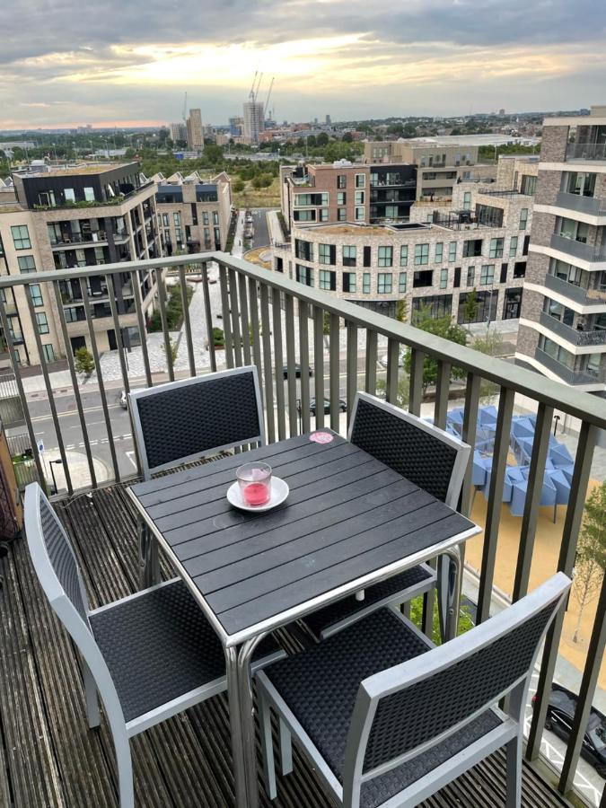 Luxury En-Suite Room Olympic Village In Shared Apartment Londres Exterior foto
