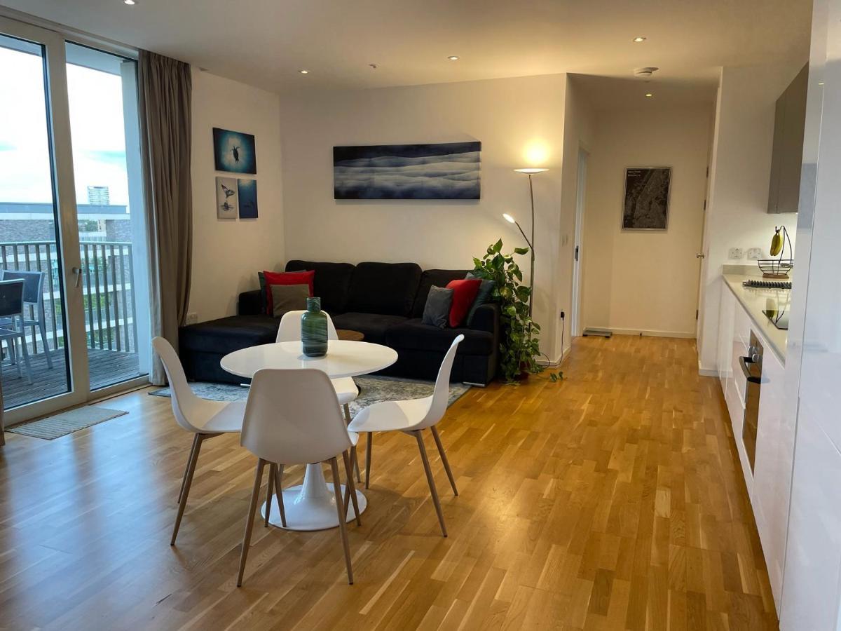 Luxury En-Suite Room Olympic Village In Shared Apartment Londres Exterior foto